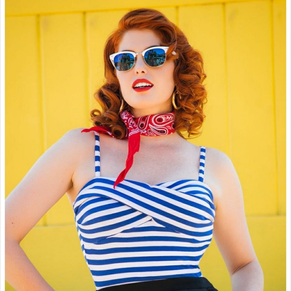 Pinup Girl Clothing Dixiefried Glamour Girl top
